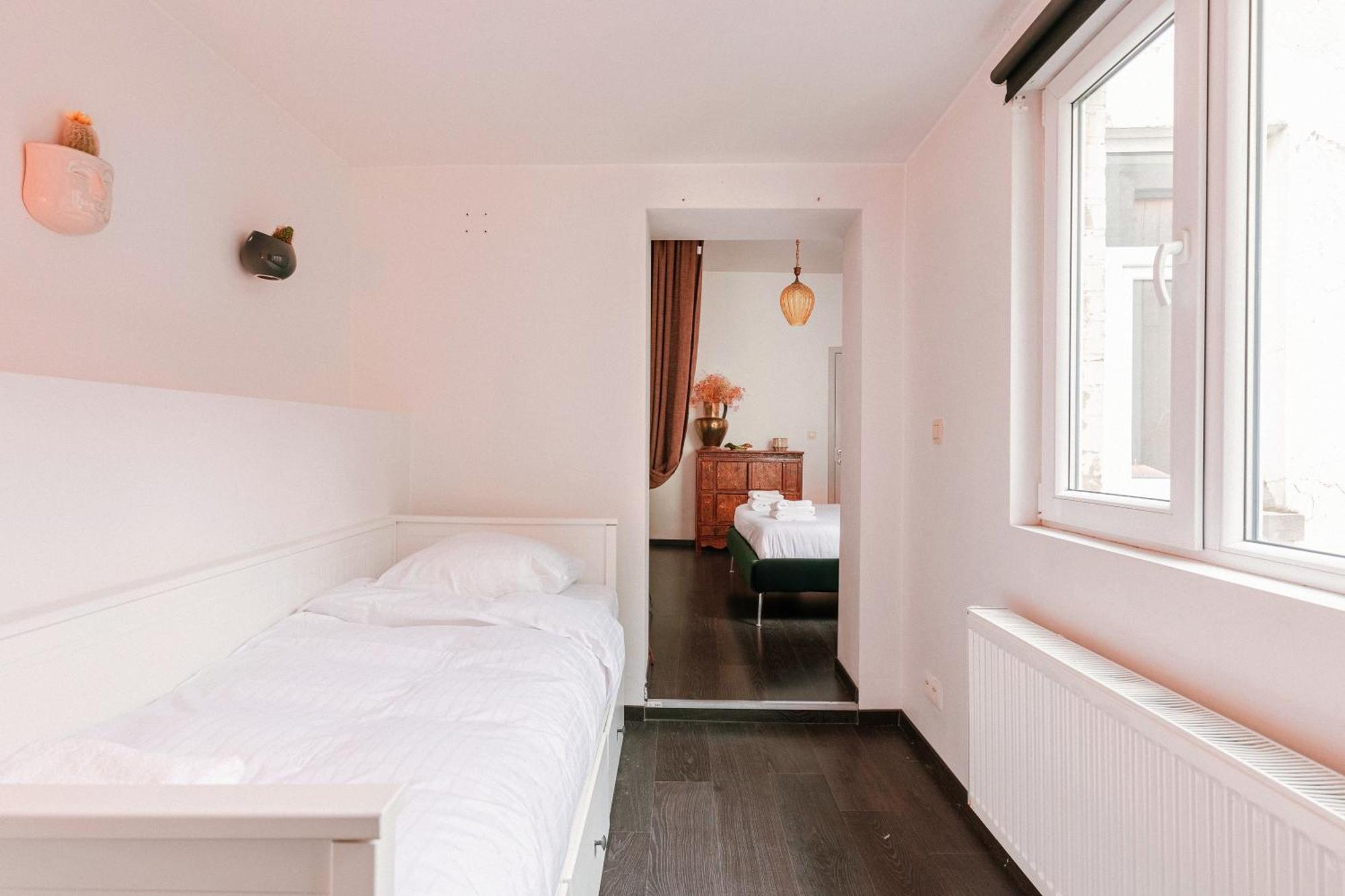 Unbeatable Location Explore Ghent On Foot! 외부 사진
